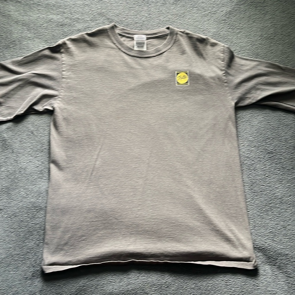Gildan Long Sleeve “Pella” Shirt